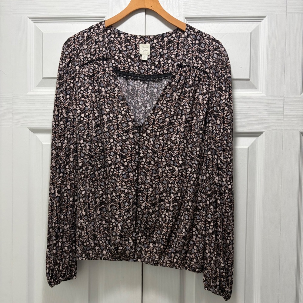 Roan + Ryan Women Floral V-Neck Long Sleeve Rayon Blouse Black Brown Large